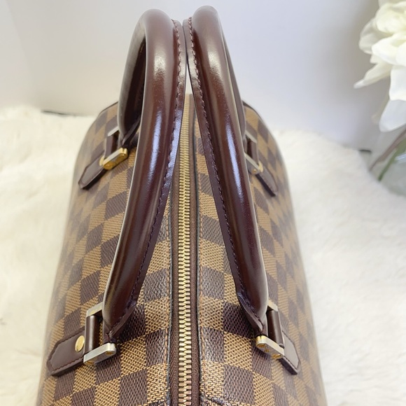 Louis Vuitton Damier Ebene Ribera MM Handbag - Picture 13 of 16